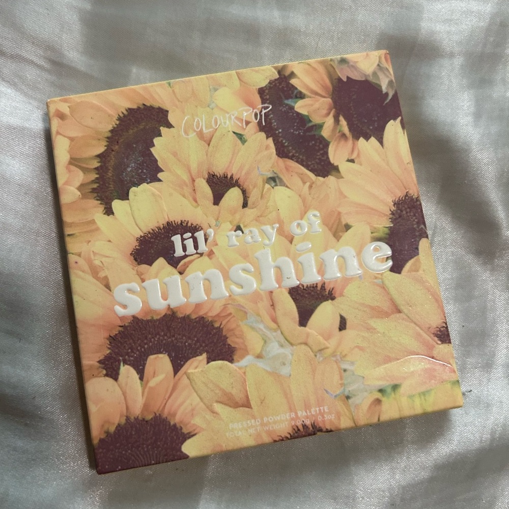 ColourPop lil’ ray of sunshine Eyeshadow palette
